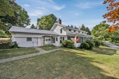 95 Lusscroft Rd, Wantage, NJ 07461