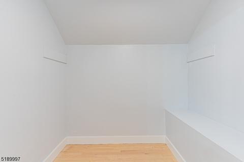 81 Hardwick Ln, Wayne, NJ 07470 photo 42