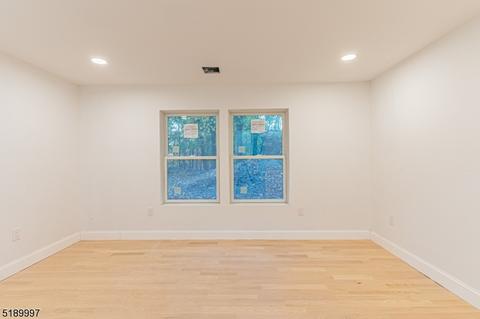 81 Hardwick Ln, Wayne, NJ 07470 photo 39