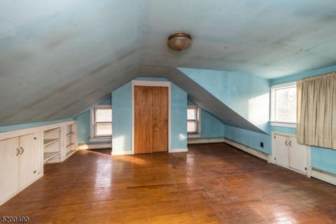 512 County Road 579, Ringoes, NJ 08551