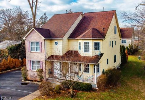 708 E Front St, Plainfield, NJ 07062 photo 2