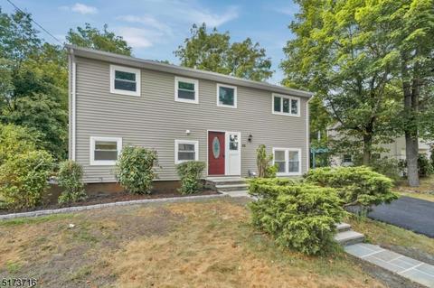 66 Lawrence Dr, Hackettstown, NJ 07840 photo 2