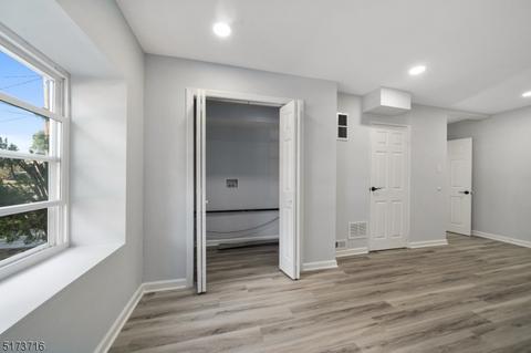 66 Lawrence Dr, Hackettstown, NJ 07840 photo 8