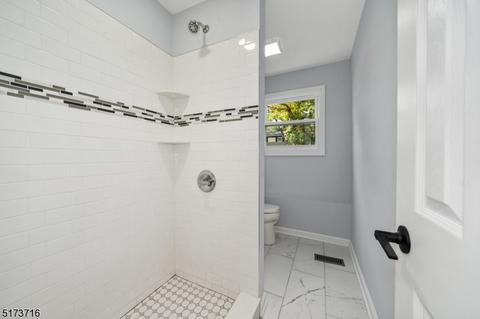 66 Lawrence Dr, Hackettstown, NJ 07840 photo 18