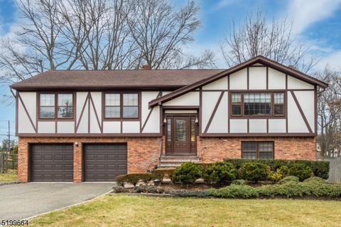 4 F X Downey Ct, Parsippany, NJ 07054