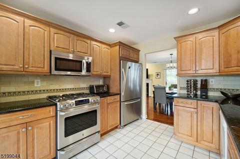 371 Digaetano Ter, West Orange, NJ 07052