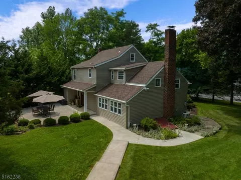 47 Kinnaman Ave, Washington, NJ 07882