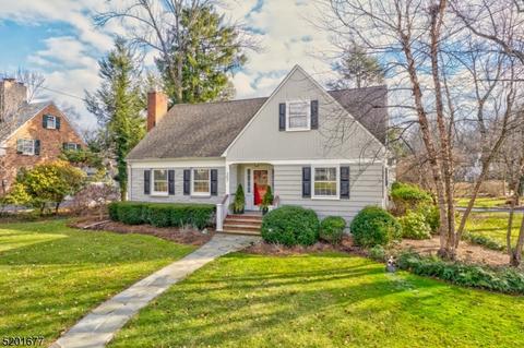 307 Summit Ave, Summit, NJ 07901 photo 1
