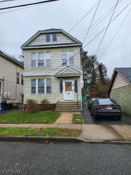 584 Morris St, Orange, NJ 07050