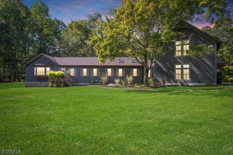 77 Sliker Rd, Glen Gardner, NJ 08826