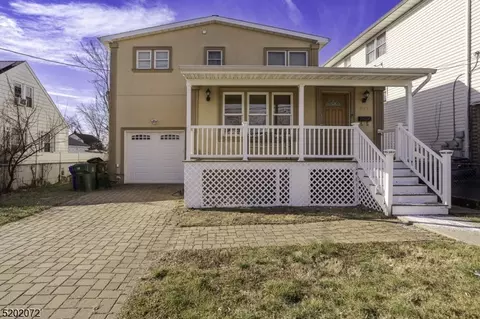 913 Hampden St, Linden, NJ 07036