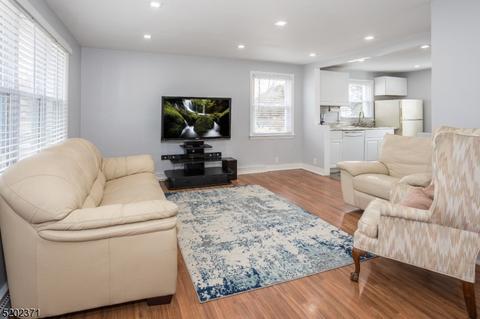 104 Hamilton Dr, Hackettstown, NJ 07840 photo 6