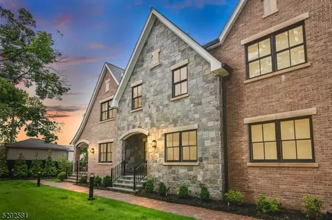 59 New England Ave #7, Summit, NJ 07901