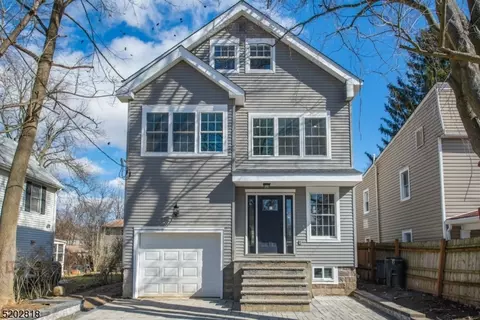 95 Garrison Ave, Dover, NJ 07801