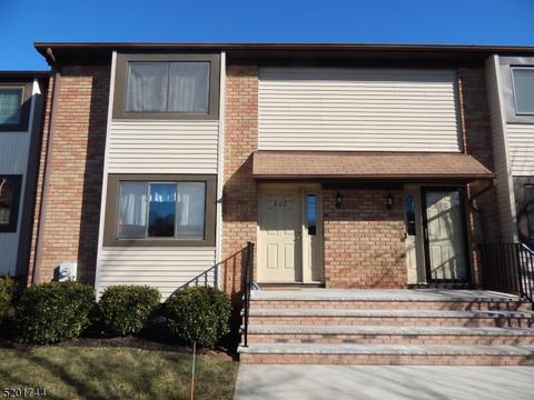 822 Robin Rd, Hillsborough, NJ 08844