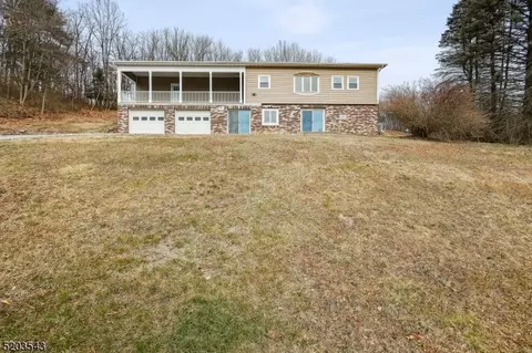 69 Unionville Rd, Wantage, NJ 07461