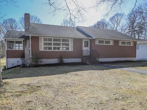 46 W End Ave, Newton, NJ 07860