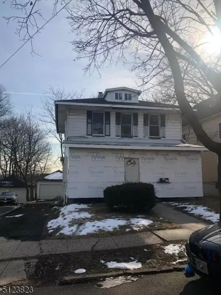 208 Park Pl, Irvington, NJ 07111