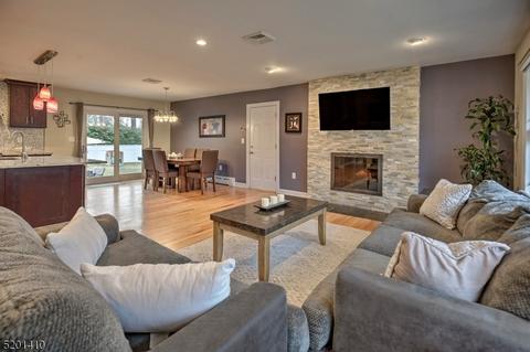 20 Claredon Ter, Dover, NJ 07801 photo 6