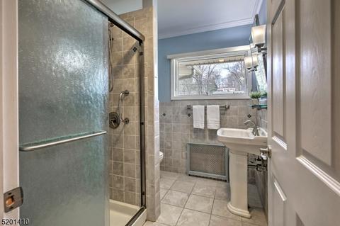 20 Claredon Ter, Dover, NJ 07801 photo 14
