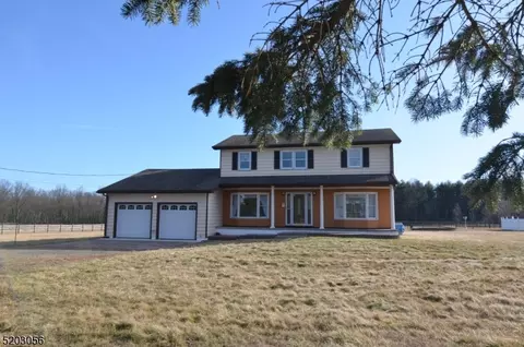 541 Oak Grove Rd, Frenchtown, NJ 08825