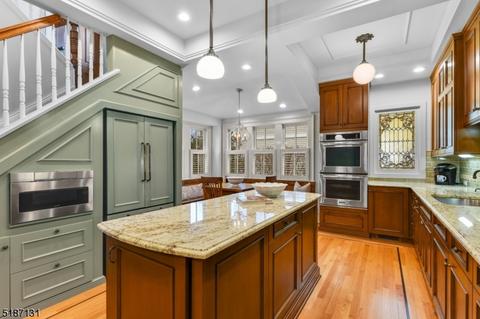 272 Springfield Ave, Summit, NJ 07901 photo 13