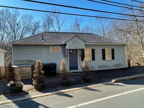 152 Frenchtown Rd, Milford, NJ 08848