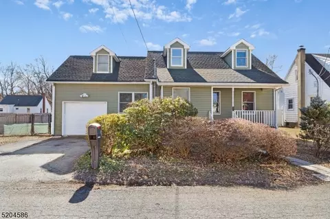 68 S 1st Ave, Mine Hill, NJ 07803