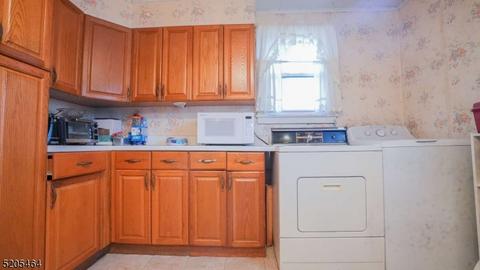 64 Monroe Ave, Dover, NJ 07801 photo 3