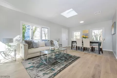 231 King St, Fanwood, NJ 07023