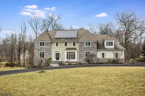 3 Providence Rd, Warren, NJ 07059