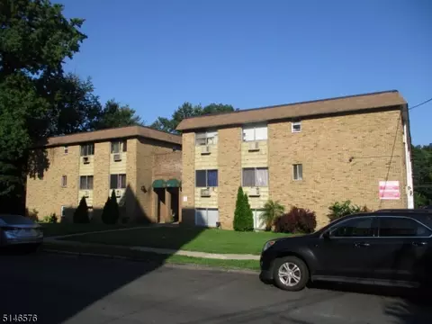 787 Vose Ave #B2, Orange, NJ 07050