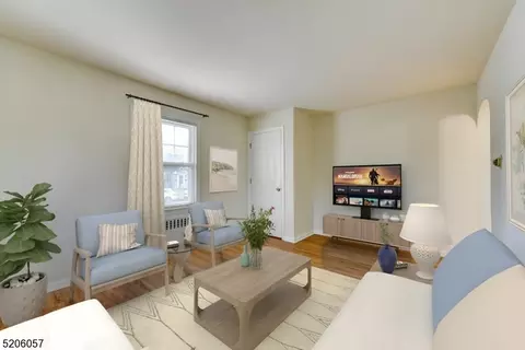 1112 Gress St, Manville, NJ 08835