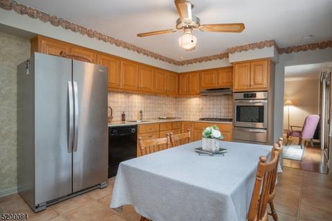 4 Forest Hill Rd, Randolph, NJ 07869 photo 4
