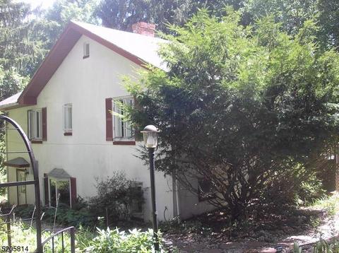 35 Leffler Hill Rd, Flemington, NJ 08822