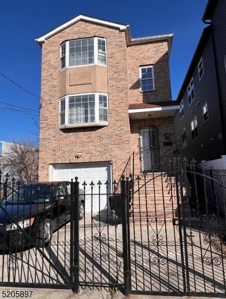 482 15th Ave, Newark, NJ 07103