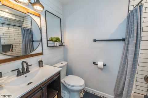 23 Mountain Rd, Wayne, NJ 07470 photo 20