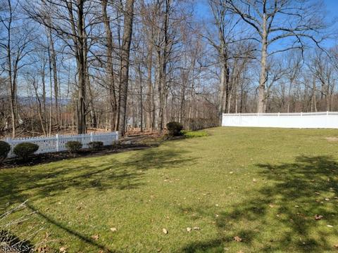 23 Mountain Rd, Wayne, NJ 07470 photo 32