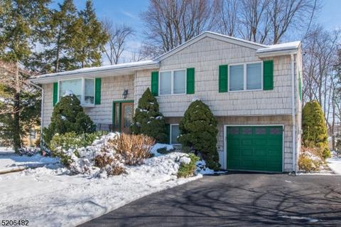 130 Andover Dr, Wayne, NJ 07470 photo 2