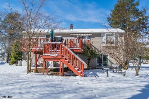 130 Andover Dr, Wayne, NJ 07470 photo 3