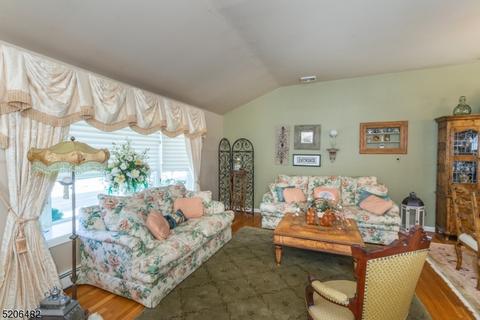 130 Andover Dr, Wayne, NJ 07470 photo 8