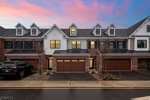 43 Riverwalk, Plainsboro, NJ 08536