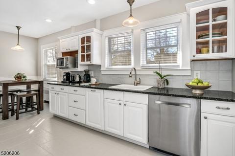 87 Beekman Rd, Summit, NJ 07901 photo 10