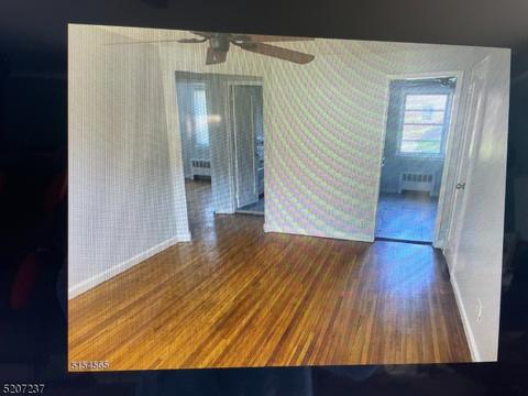 12 Carolyn Ter # a, Roselle, NJ 07203