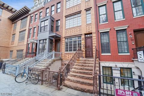112 Liberty View Dr, Jersey City, NJ 07302