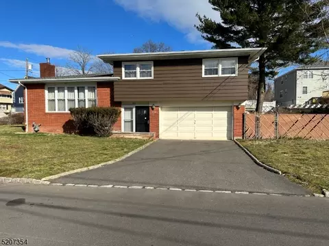 1401 Gustav Ave, Union, NJ 07083