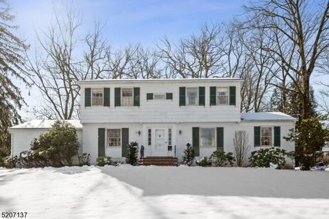 33 Keats Rd, Millburn Twp., NJ 07078