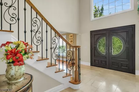 391 Martinsville Rd, Bernards, NJ 07920