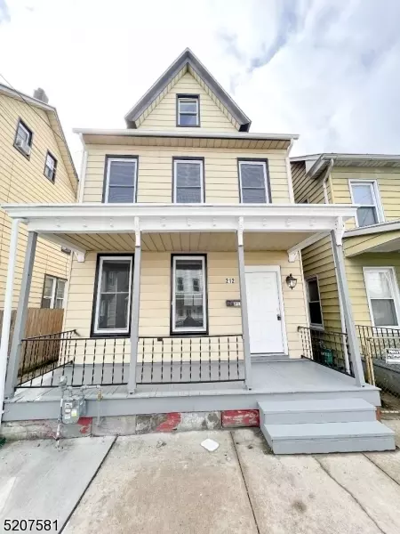 212 Mercer St, Phillipsburg, NJ 08865