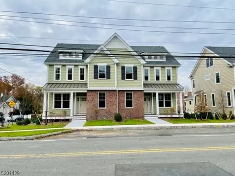 801 Harrison St, Frenchtown, NJ 08825